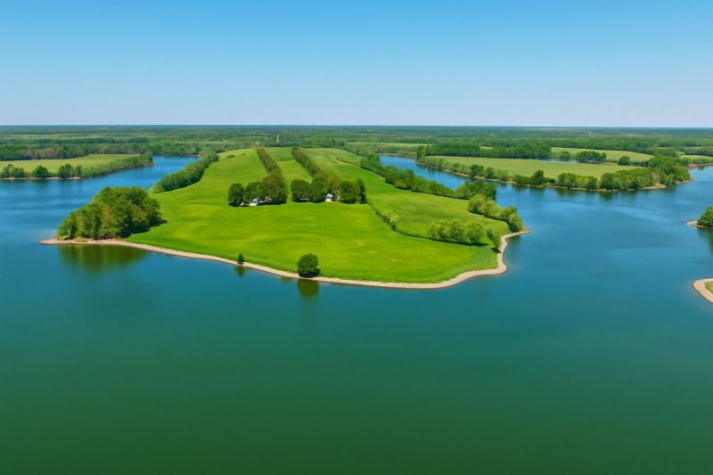 Best Bathroom Remodeling pros in Suitland, MD